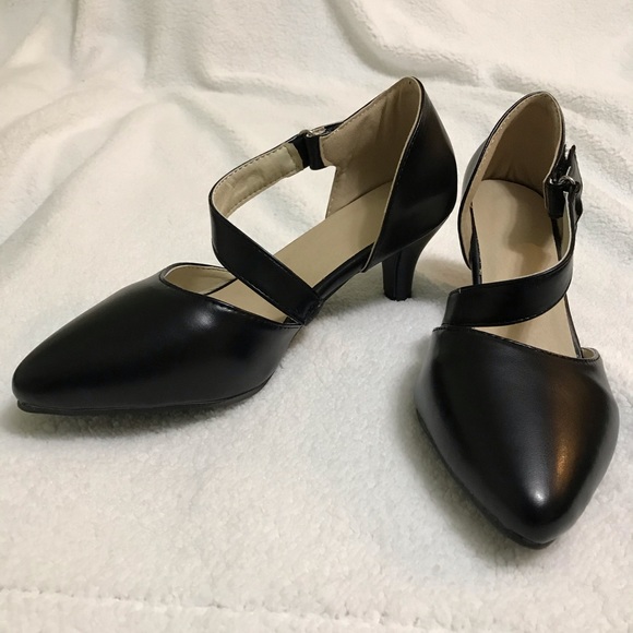 Medium Stiletto Dress Shoe - Picture 1 of 5